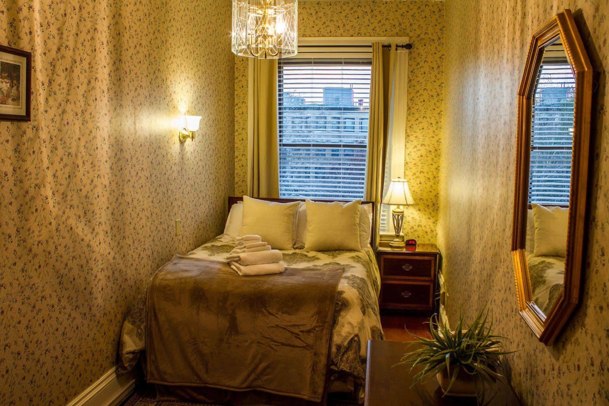 Beacon Inn 1087 Бруклин Екстериор снимка
